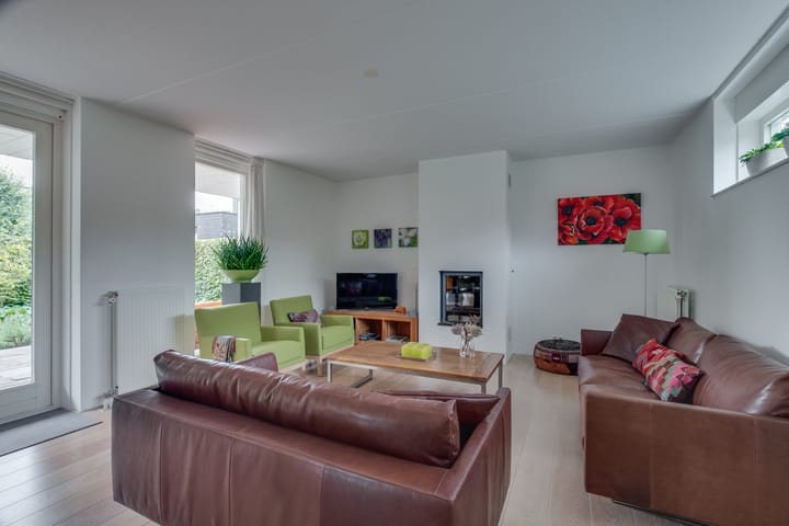 Photo 12 of Willem Sandbergstraat 23