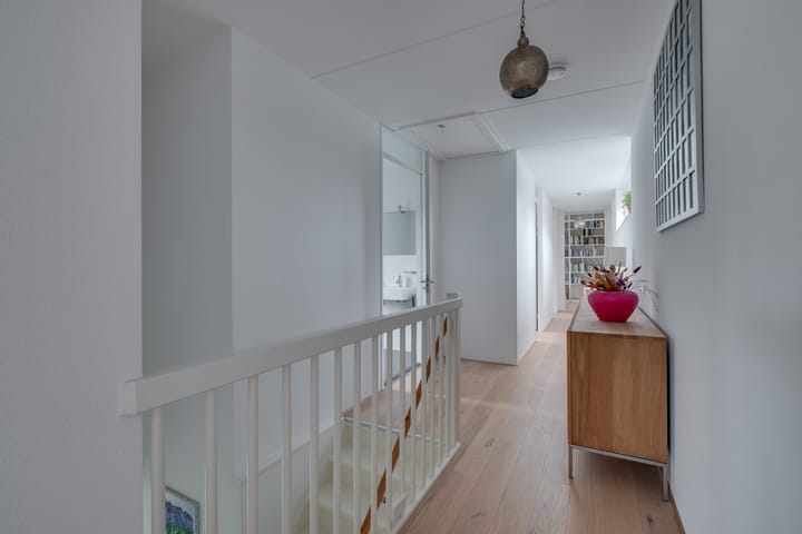 Photo 28 of Willem Sandbergstraat 23