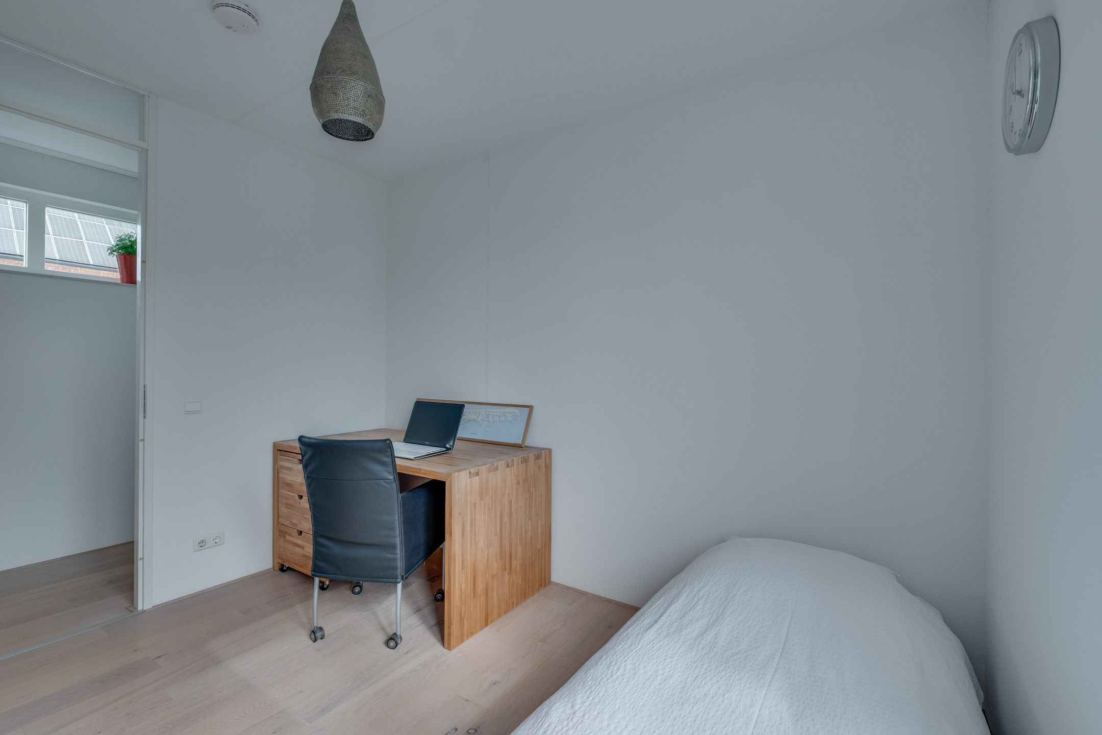 Foto 36 van Willem Sandbergstraat 23