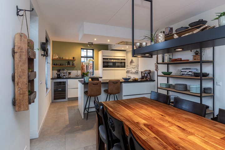 Foto 2 van Santhorsthof 19