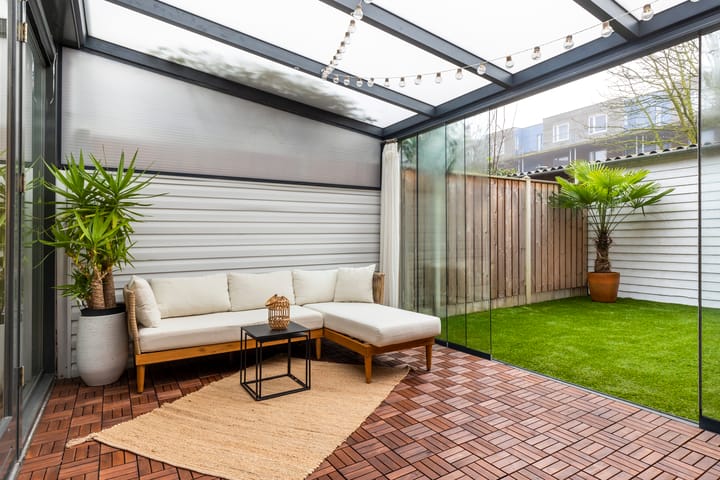 Foto 3 van Linie 233