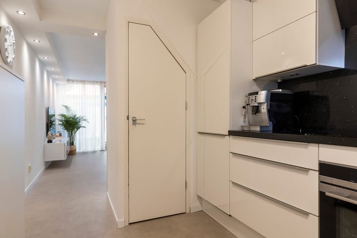 Foto 7 van Linie 233