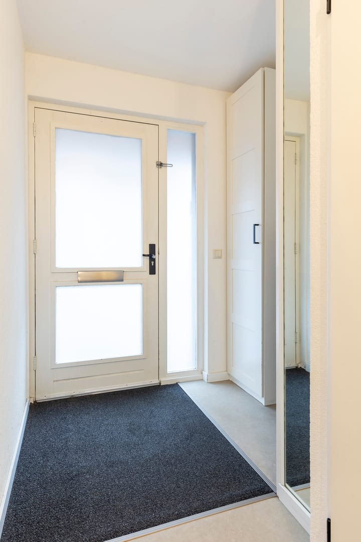 Foto 14 van Linie 233