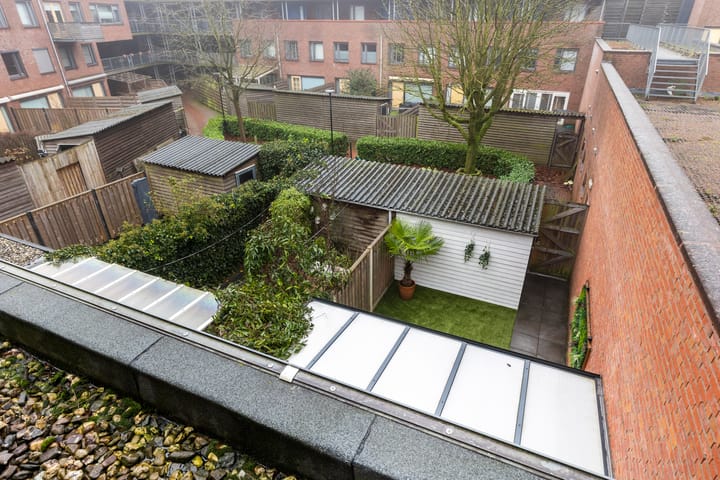 Foto 31 van Linie 233