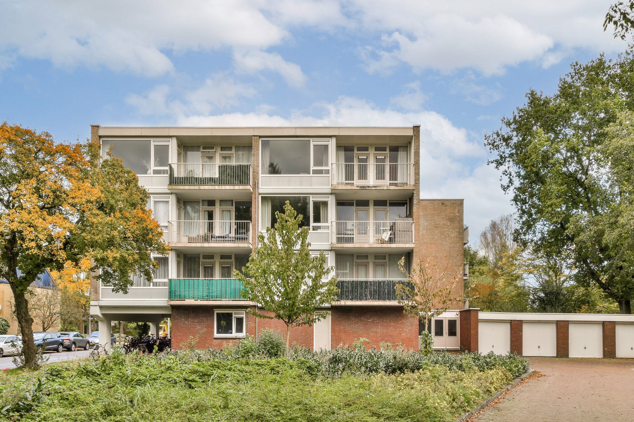 Foto 21 van Oostelijk Halfrond 197