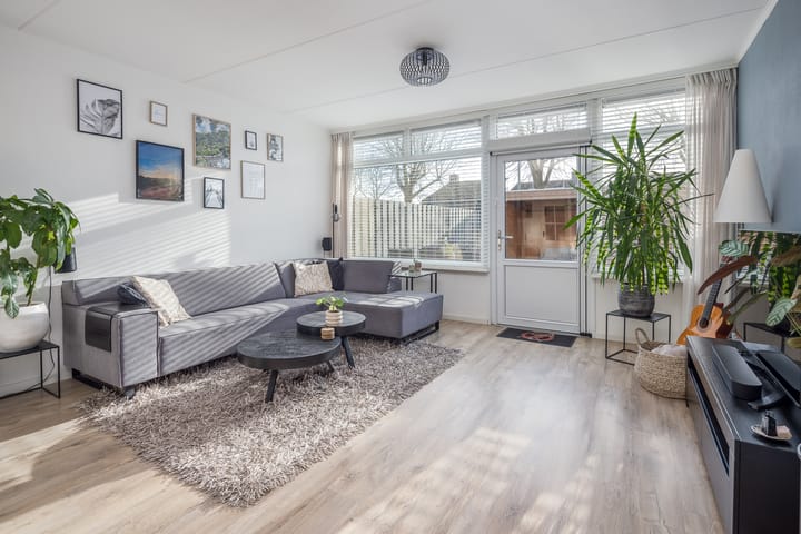 Photo 3 of Volkersweg 24