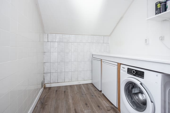 Photo 8 of Volkersweg 24