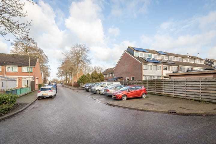 Photo 38 of Volkersweg 24