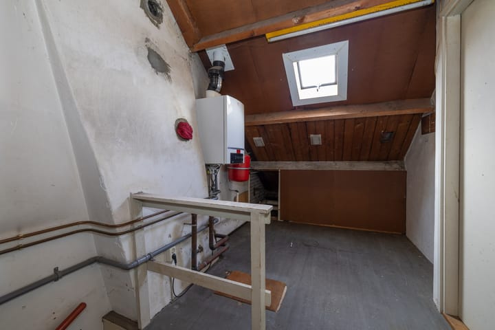 Foto 14 van Wielewaallaan 10