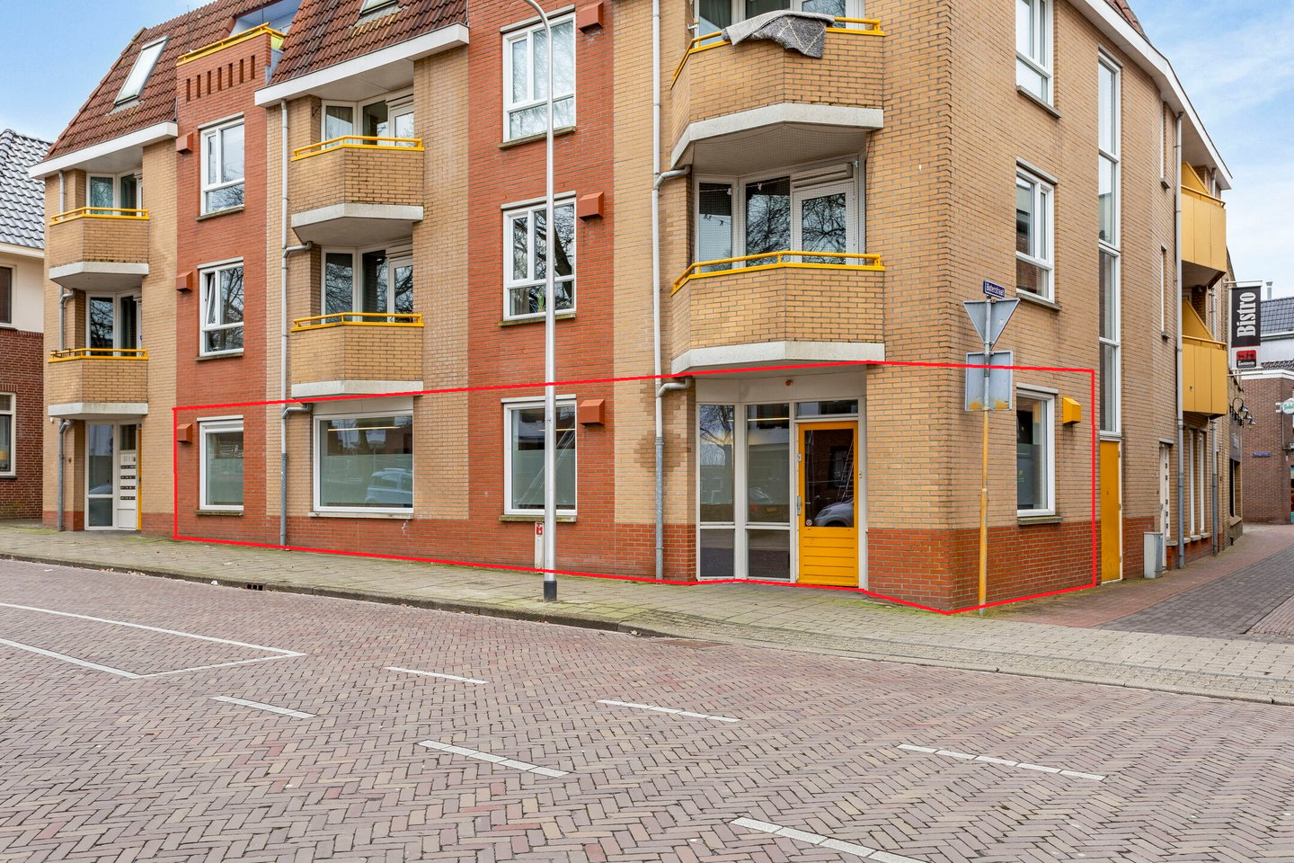 Bekijk foto 1 van Kloosterstraat 17