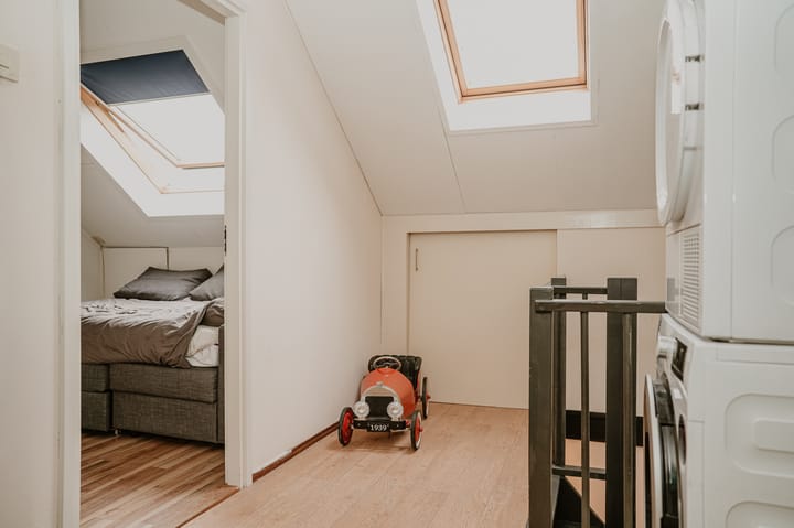 Foto 21 van Van Utenhoveweg 78