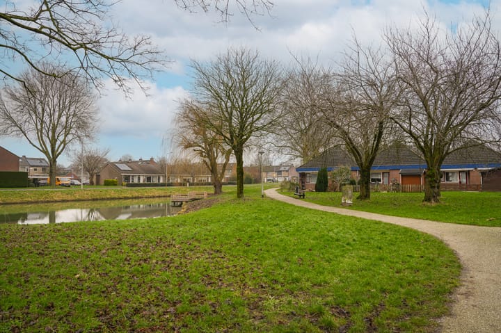 Foto 33 van Van Utenhoveweg 78