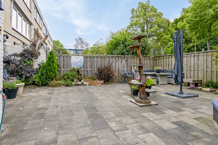 Foto 38 van W. v.d. Brinkstraat 76