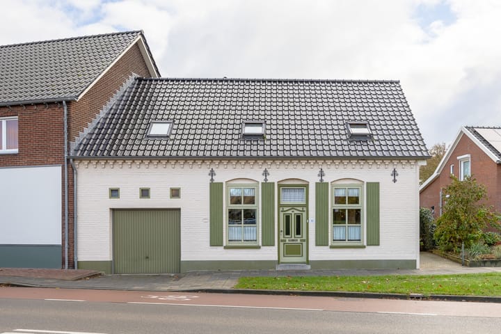 Photo 36 of Langstraat 111