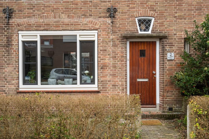 Photo 4 of Lodewijkstraat 2