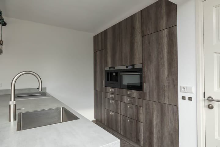 Foto 21 van Veenluydenstraat 46