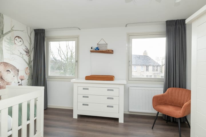 Foto 34 van Veenluydenstraat 46