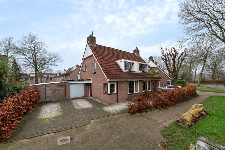 Foto 2 van Spoorhaag 14