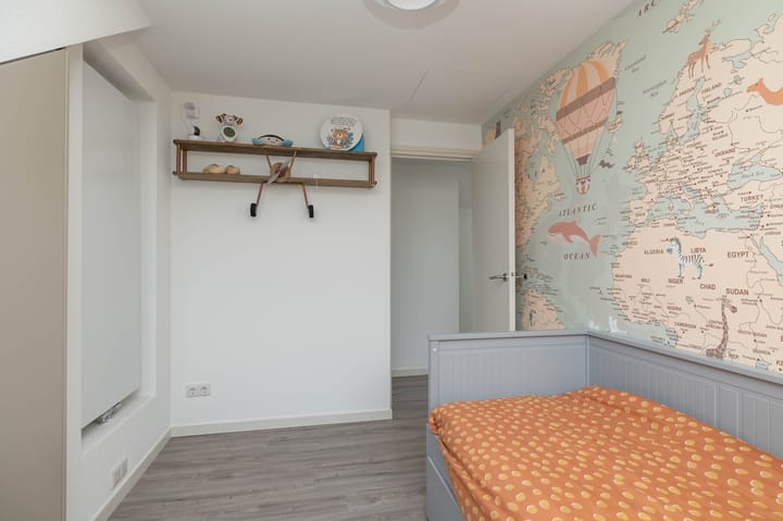 Foto 48 van Veenluydenstraat 46