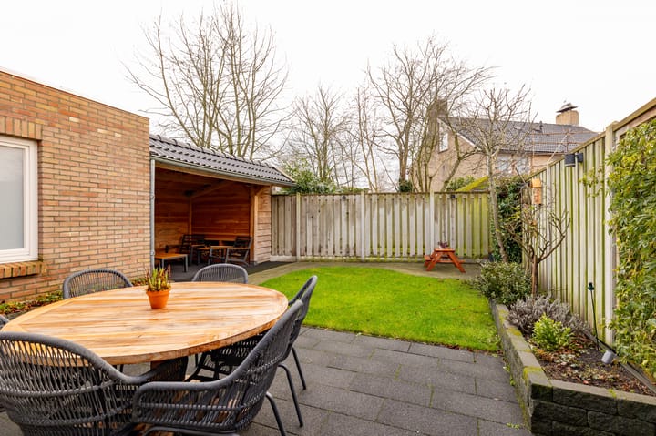 Foto 51 van Veenluydenstraat 46