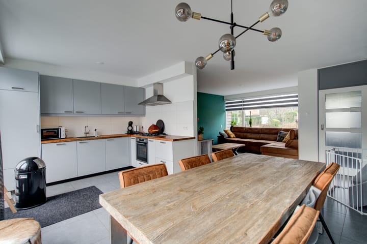 Foto 15 van van der Dussenstraat 2