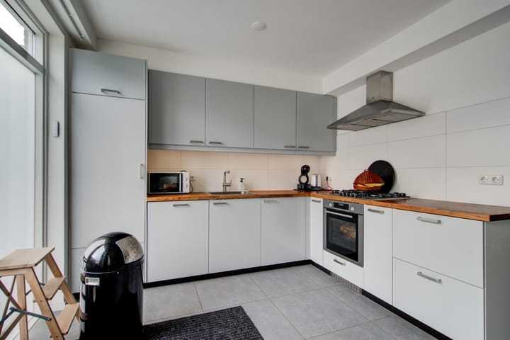 Foto 16 van van der Dussenstraat 2