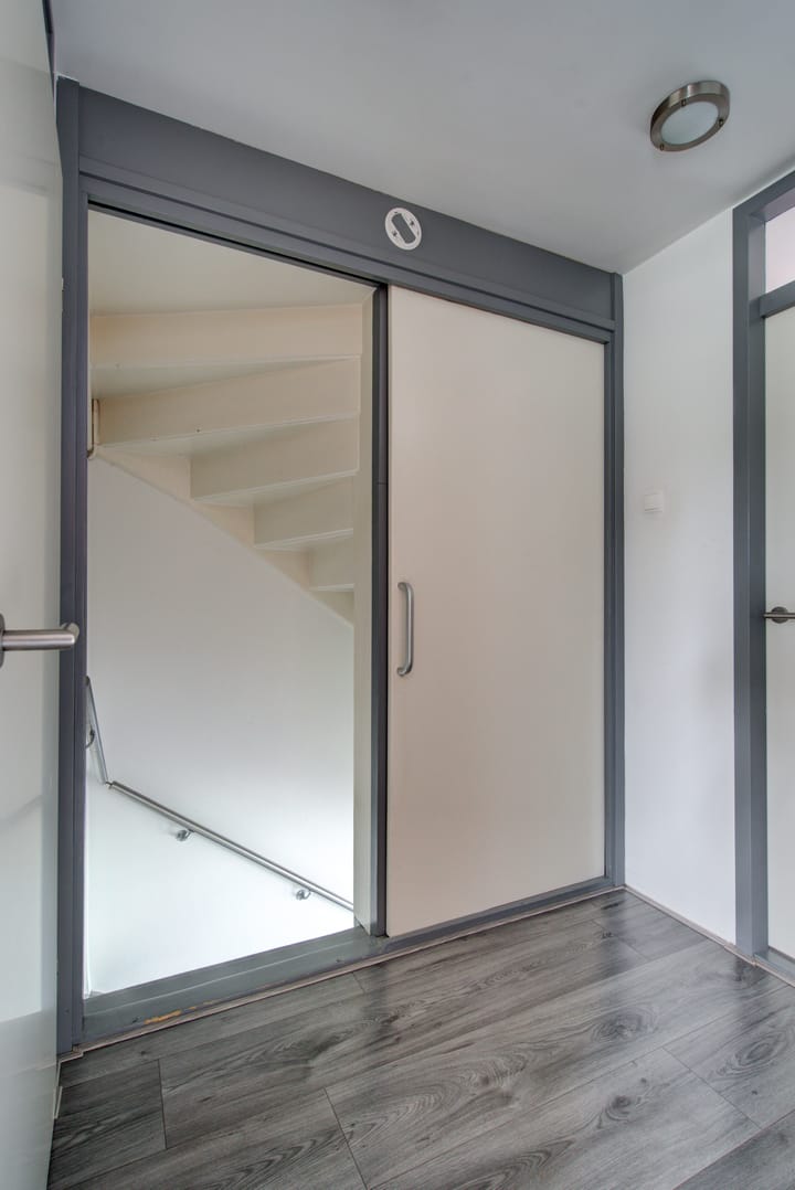 Foto 18 van van der Dussenstraat 2