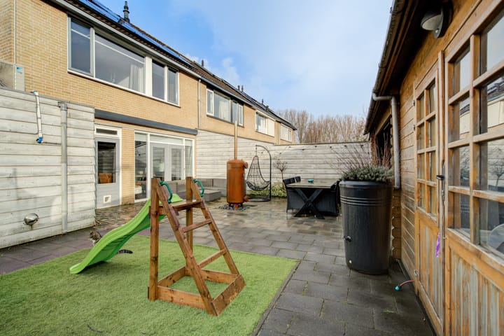 Foto 36 van van der Dussenstraat 2