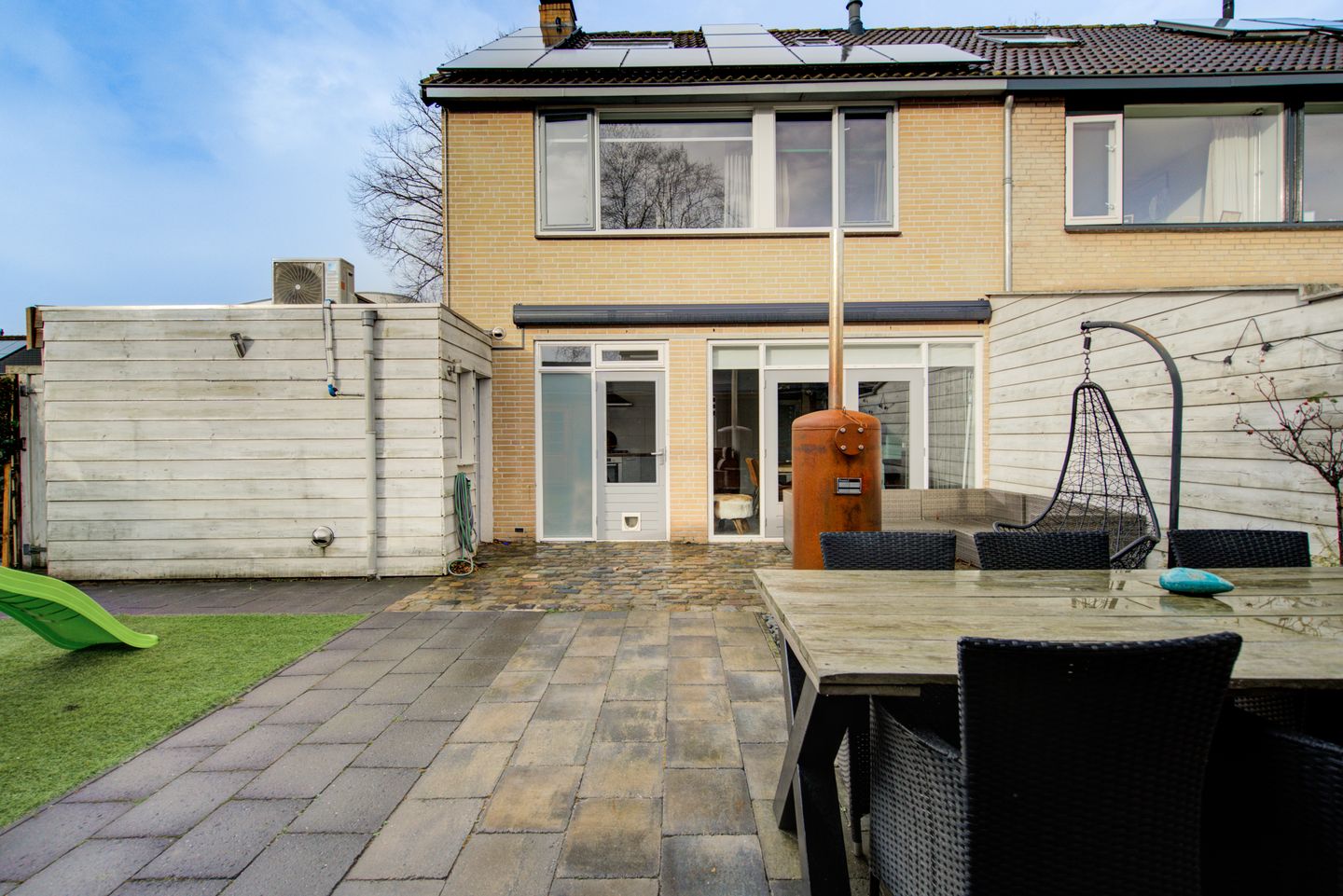 Foto 40 van van der Dussenstraat 2