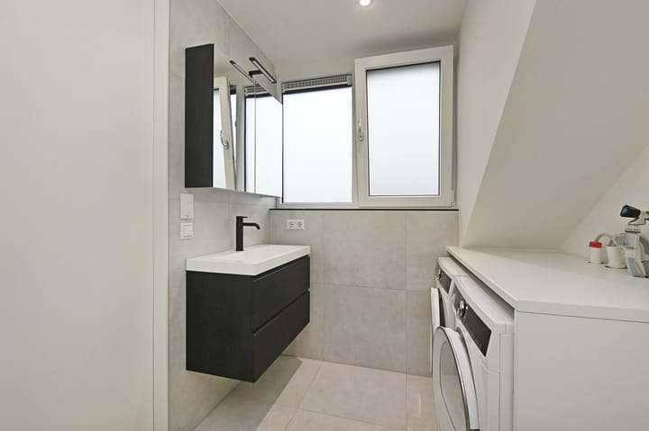 Foto 38 van Gooimeerhof 14