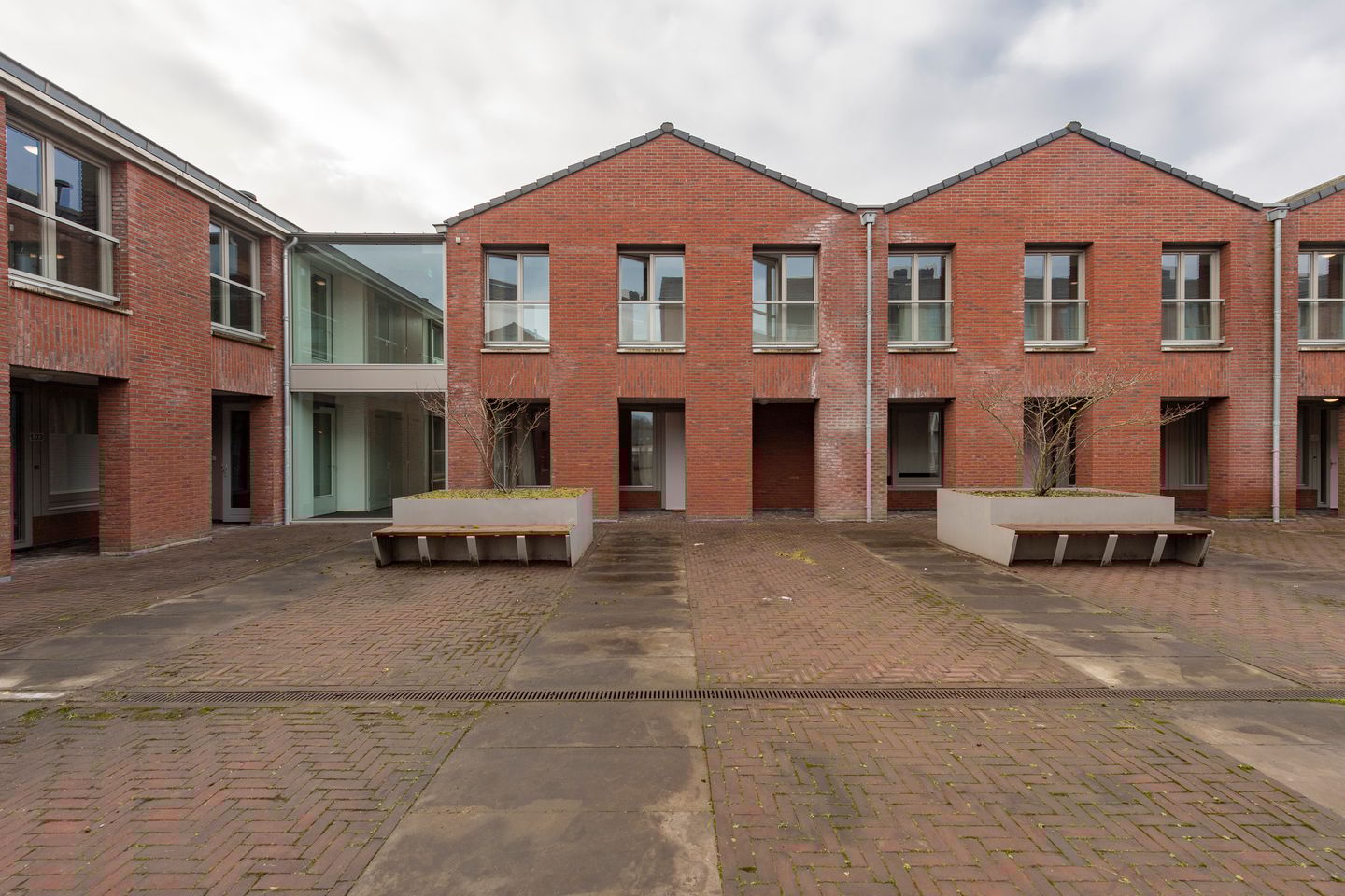 Foto 4 van Van Hogendorpstraat 1-05