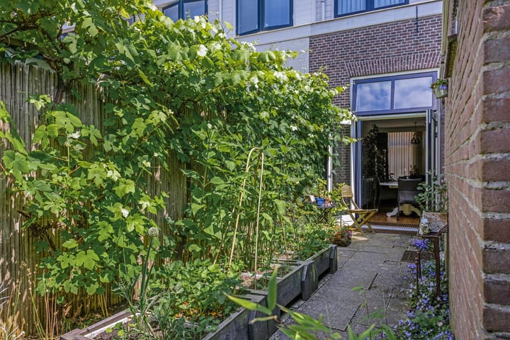 Foto 22 van Gerrit Doustraat 79