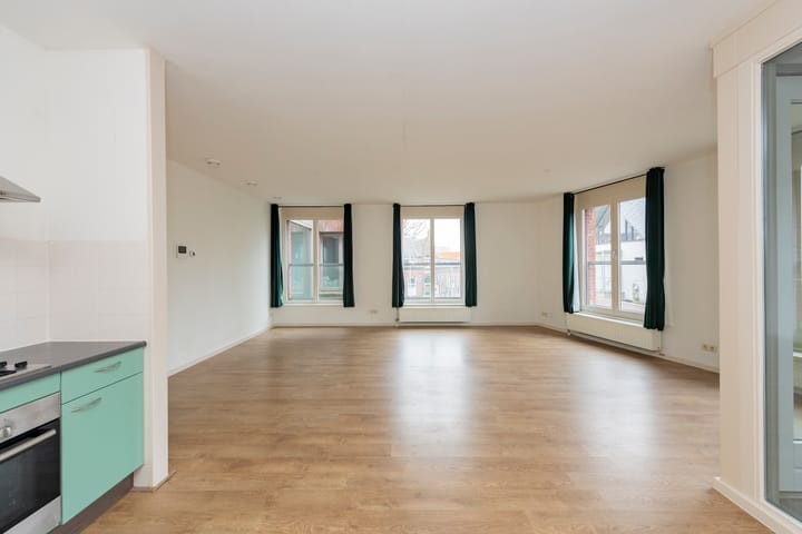 Foto 13 van Van Hogendorpstraat 1-05