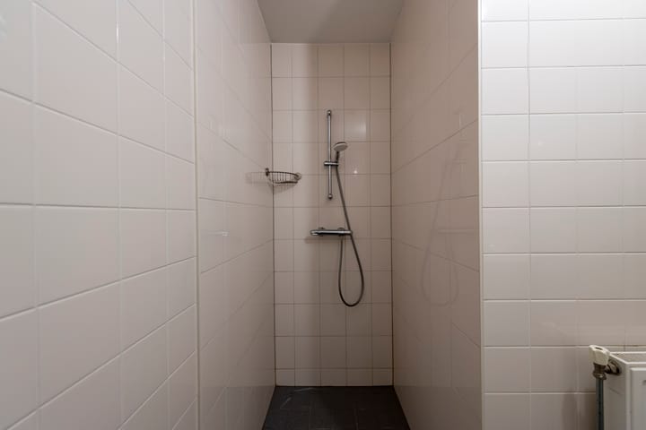 Foto 23 van Van Hogendorpstraat 1-05