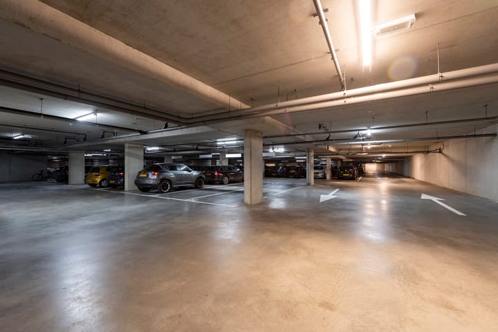 Foto 28 van Van Hogendorpstraat 1-05