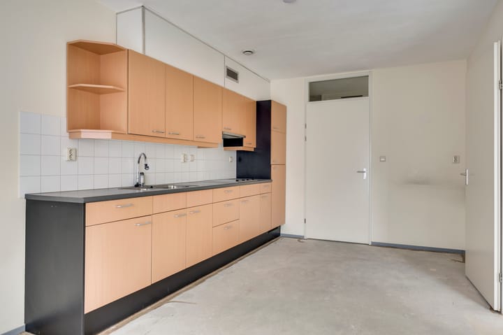 Photo 3 of Bellefroidlunet 9-C