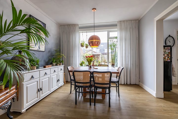 Foto 27 van Jan van Galenstraat 18