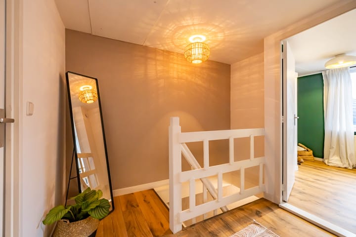 Foto 38 van Jan van Galenstraat 18