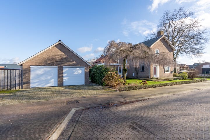 Foto 7 van Baansestraat 2