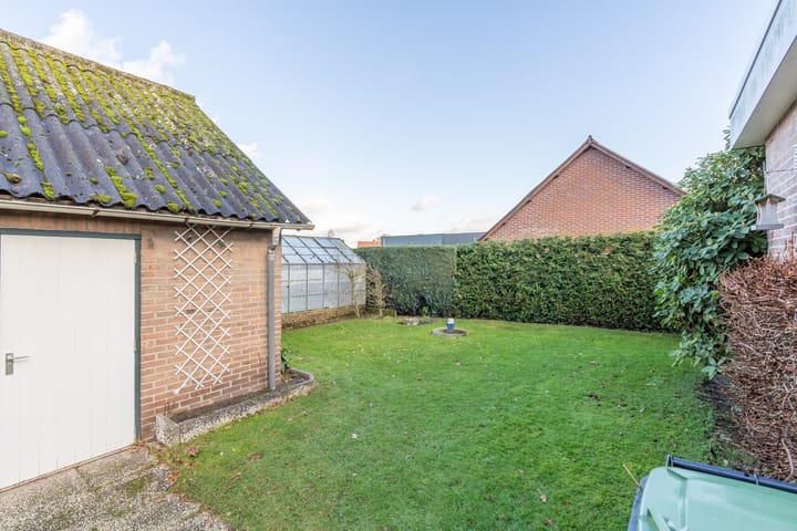 Foto 12 van Baansestraat 2