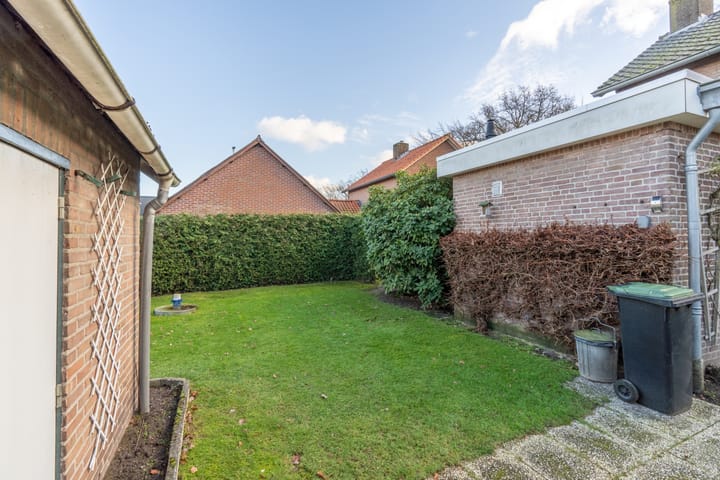 Foto 13 van Baansestraat 2