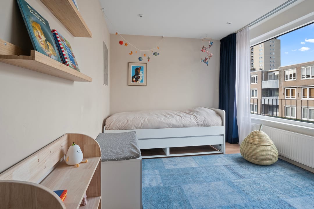 Photo 22 of Vivaldistraat 33