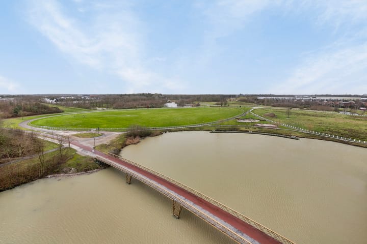 Foto 24 van Meerring 168