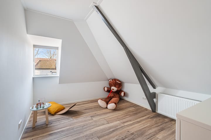 Foto 37 van Schoolstraat 32