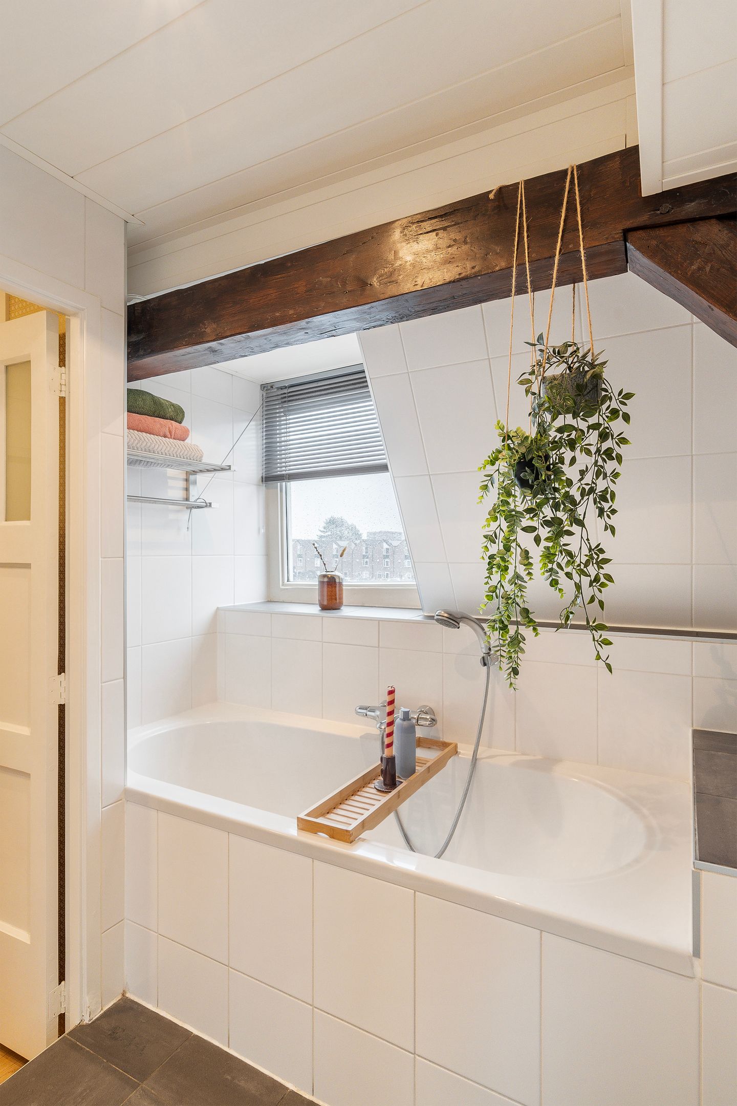 Foto 65 van Dr. Kuyperkade 12-RD