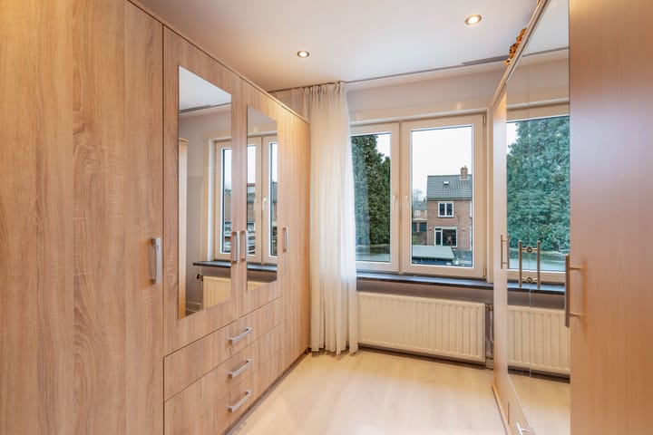 Foto 24 van Charlotte van Bourbonstraat 22