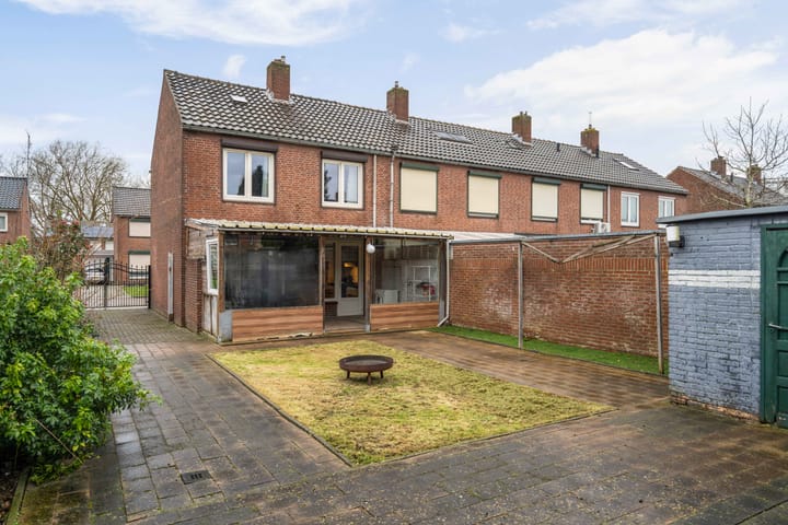 Foto 31 van Charlotte van Bourbonstraat 22