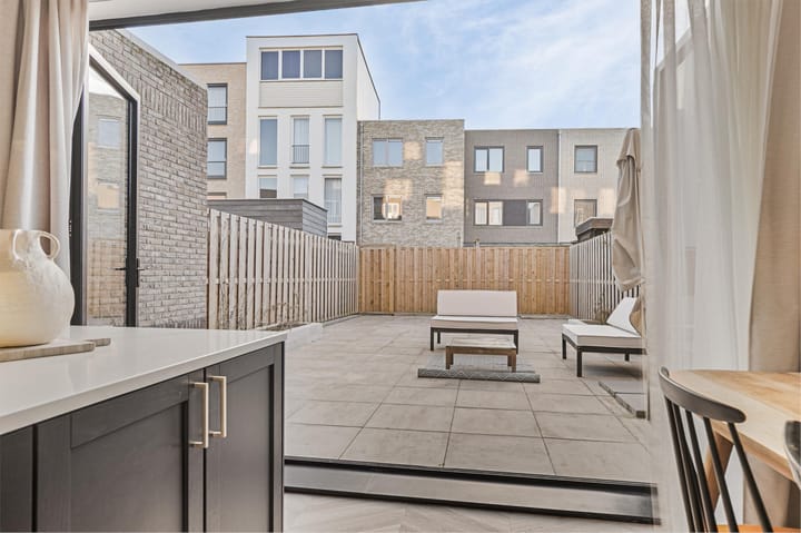 Foto 12 van Jesse Owensstraat 64