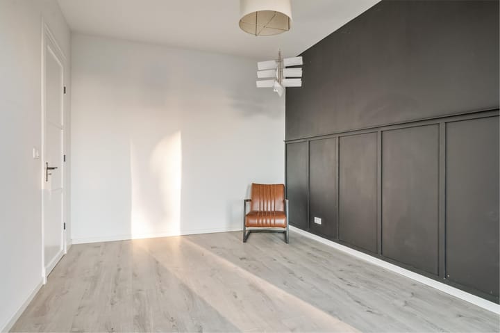 Foto 22 van Jesse Owensstraat 64