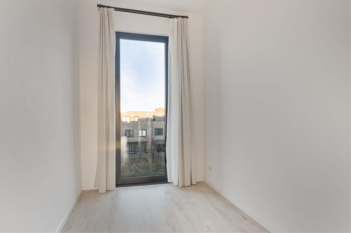 Foto 32 van Jesse Owensstraat 64